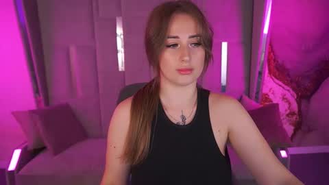 Snapshot of gentleadellee chatting on 9, 11, 2025 gentleadellee online show from 9, 11, 2025