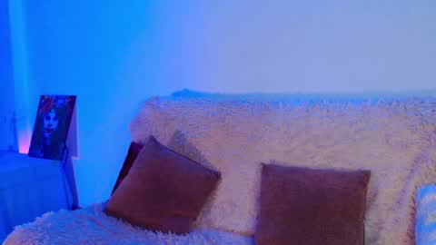 gentlemila online show from 28, 2, 2025