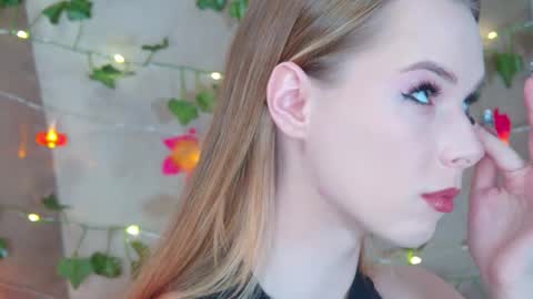 GentleRossi online show from 10, 10, 2025