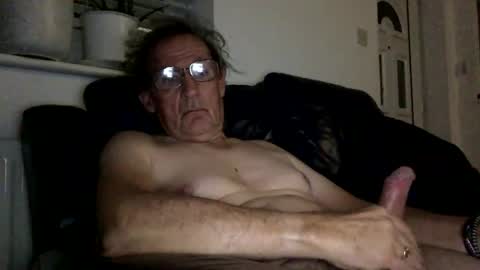 geoff660021 online show from 14, 12, 2025