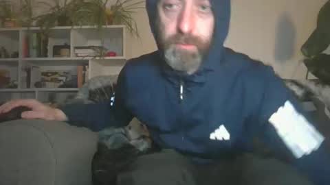 Snapshot of geon2xx chatting on 27, 9, 2025 Geon online show from 27, 9, 2025