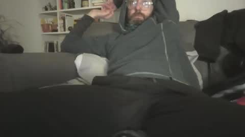 Snapshot of geon2xx chatting on 18, 12, 2025 Geon online show from 18, 12, 2025