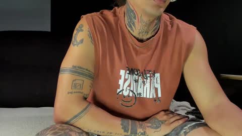 Snapshot of george_prince2 chatting on 21, 10, 2025 independent model online show from 21, 10, 2025