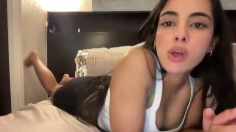 Snapshot of georgialeeex chatting on 25, 11, 2025 Georgia online show from 25, 11, 2025