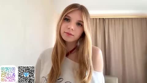 Chloe online show from 28, 9, 2025