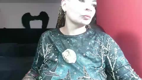 Georgina  online show from 17, 11, 2025