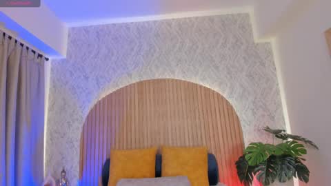 Kendal  online show from 26, 9, 2025