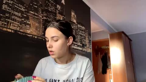 Emily online show from 30, 9, 2025