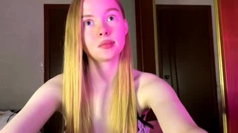 Snapshot of gerishingleton chatting on 12, 10, 2025 Amelia online show from 12, 10, 2025