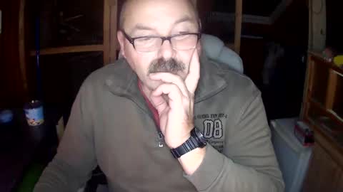 Snapshot of germany_50 chatting on 15, 11, 2025 germany_50 online show from 15, 11, 2025