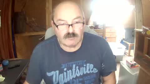 Snapshot of germany_50 chatting on 5, 12, 2025 germany_50 online show from 5, 12, 2025