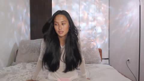 Snapshot of germiona_shine chatting on 9, 9, 2025 Germiona online show from 9, 9, 2025