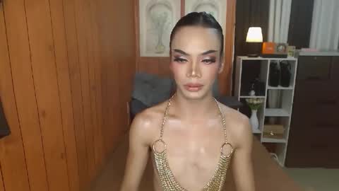 Sidneymorens online show from 13, 10, 2025