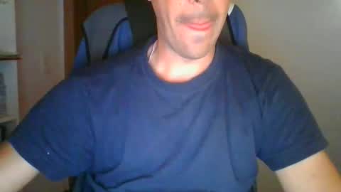 Snapshot of geronimo_2 chatting on 10, 9, 2025 geronimo_2 online show from 10, 9, 2025