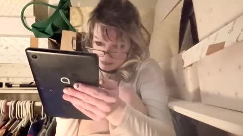 Snapshot of gertrudelemon chatting on 27, 2, 2026 gertrudelemon online show from 27, 2, 2026