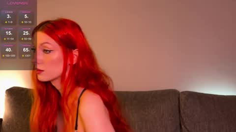 Snapshot of gethigh_ chatting on 17, 11, 2025 Liz and Mark online show from 17, 11, 2025