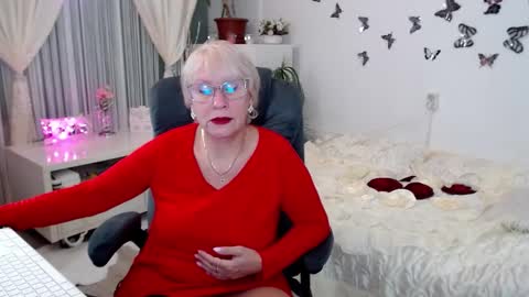 Ghertrudequeen online show from 4, 10, 2025