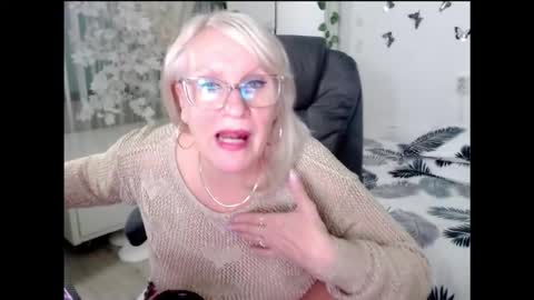 Snapshot of ghertrudequeen chatting on 16, 3, 2026 Ghertrudequeen online show from 16, 3, 2026