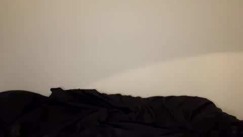 Snapshot of ghostpetal chatting on 6, 3, 2026 ghostpetal online show from 6, 3, 2026