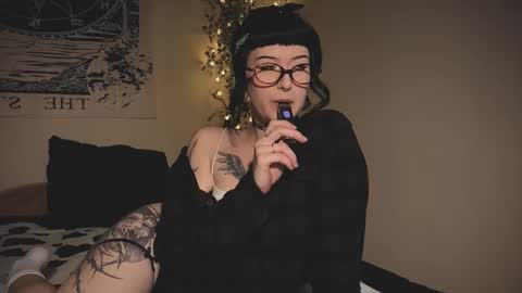 ghoticspectre online show from 5, 2, 2026