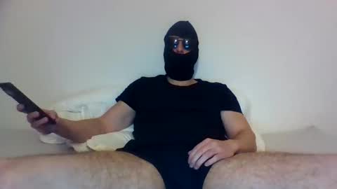 Woodywombpecker online show from 3, 10, 2025
