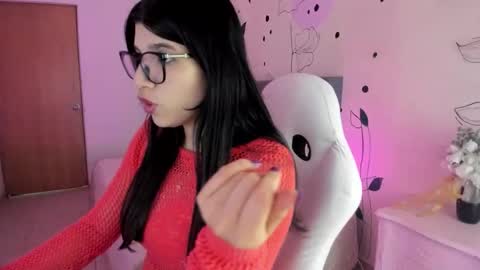 Gia online show from 5, 11, 2025