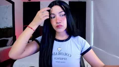 Gia online show from 22, 12, 2025