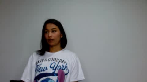 Gia Lee online show from 8, 10, 2025