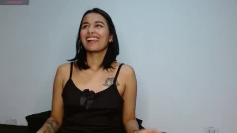 Gia Lee online show from 18, 10, 2025