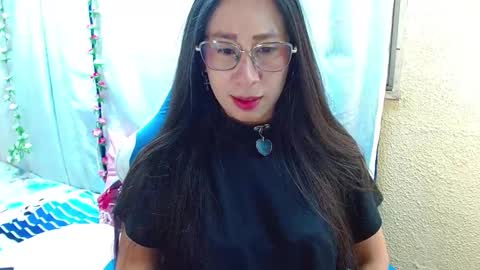 Gia  online show from 24, 9, 2025