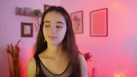 Snapshot of gia_paige18 chatting on 14, 9, 2025 Gia Paige18 online show from 14, 9, 2025