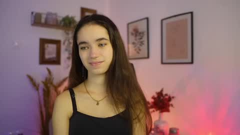 Snapshot of gia_paige18 chatting on 11, 10, 2025 Gia Paige18 online show from 11, 10, 2025