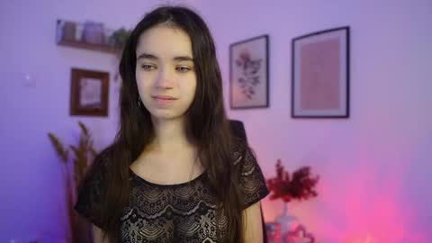 Snapshot of gia_paige18 chatting on 19, 10, 2025 Gia Paige18 online show from 19, 10, 2025