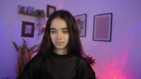 Snapshot of gia_paige18 chatting on 6, 11, 2025 Gia Paige18 online show from 6, 11, 2025