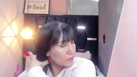 Snapshot of giafox_ chatting on 29, 10, 2025 G I A FOX online show from 29, 10, 2025