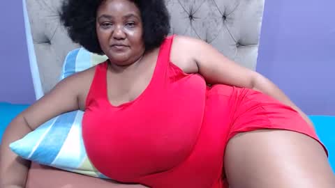 Snapshot of gianttitts chatting on 20, 9, 2025 gianttitts online show from 20, 9, 2025
