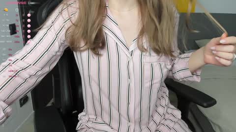 gigihadd online show from 31, 12, 2024