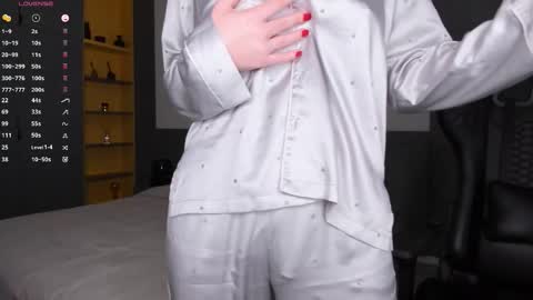 gigihadd online show from 19, 2, 2026