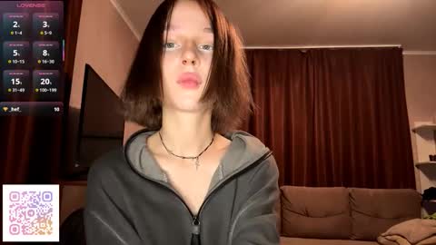 Molly online show from 6, 11, 2025