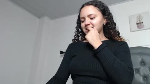 Giia  online show from 15, 12, 2025