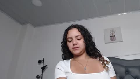 Giia  online show from 11, 1, 2026