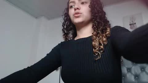 Giia  online show from 12, 1, 2026