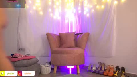 GiiaDior online show from 27, 10, 2025