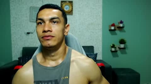 Snapshot of gilbert_marquez chatting on 8, 1, 2025 GILBERT online show from 8, 1, 2025