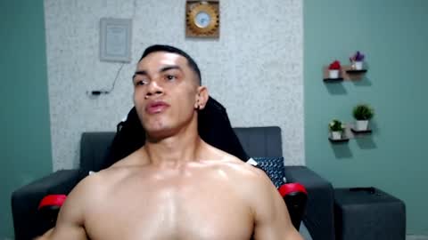 Snapshot of gilbert_marquez chatting on 11, 1, 2025 GILBERT online show from 11, 1, 2025