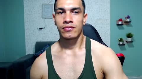 Snapshot of gilbert_marquez chatting on 16, 1, 2025 GILBERT online show from 16, 1, 2025