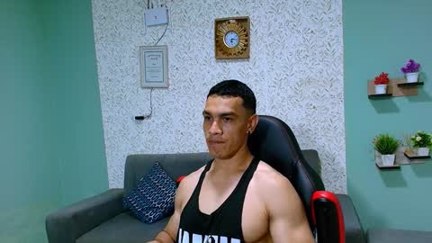 Snapshot of gilbert_marquez chatting on 24, 1, 2025 GILBERT online show from 24, 1, 2025