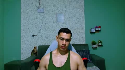 Snapshot of gilbert_marquez chatting on 16, 2, 2025 GILBERT online show from 16, 2, 2025