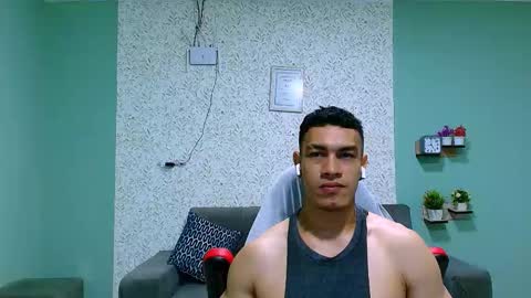 Snapshot of gilbert_marquez chatting on 24, 2, 2025 GILBERT online show from 24, 2, 2025