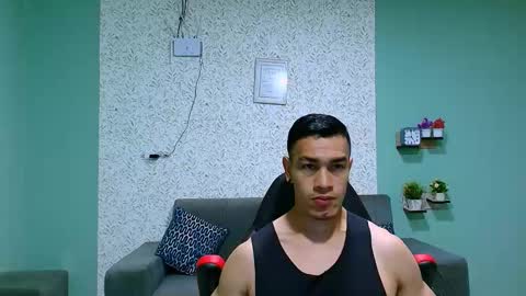 Snapshot of gilbert_marquez chatting on 25, 2, 2025 GILBERT online show from 25, 2, 2025